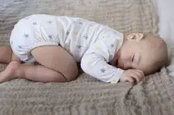 Genu-Pectoral Sleeping Positiion of Tuberculinum Children